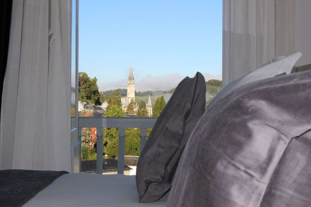 Junior Suite, River View - Photo 9