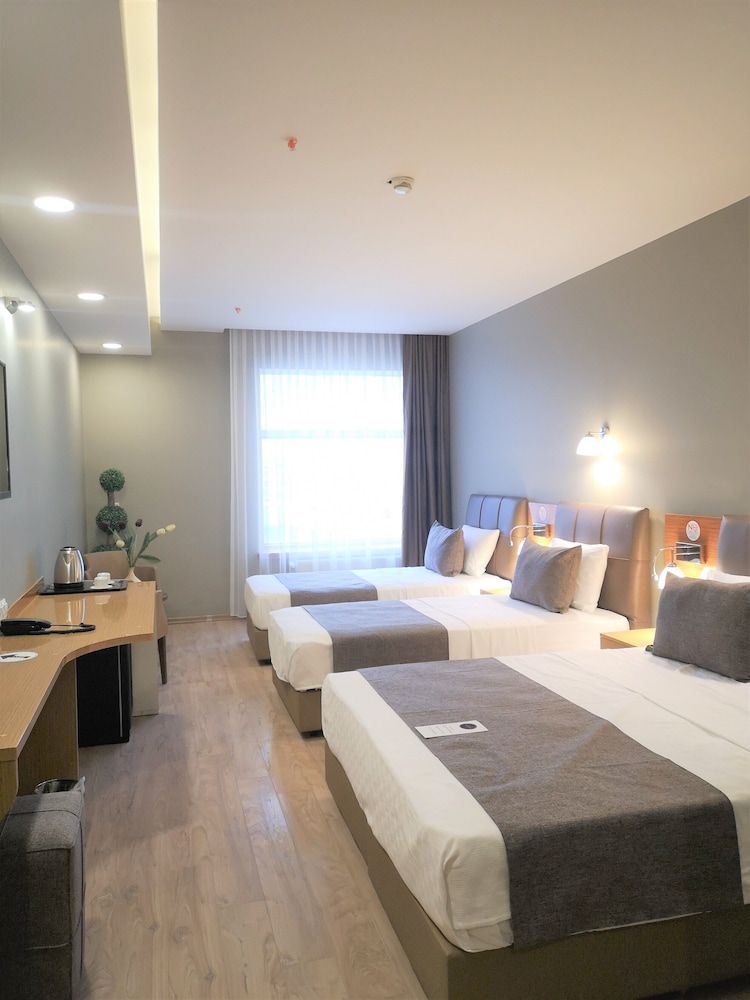 Quadruple Room photo 1