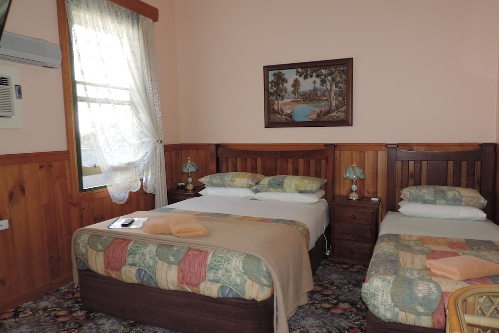 Standard Room, Non Smoking, Kitchen (Guest Room Queen) photo 3