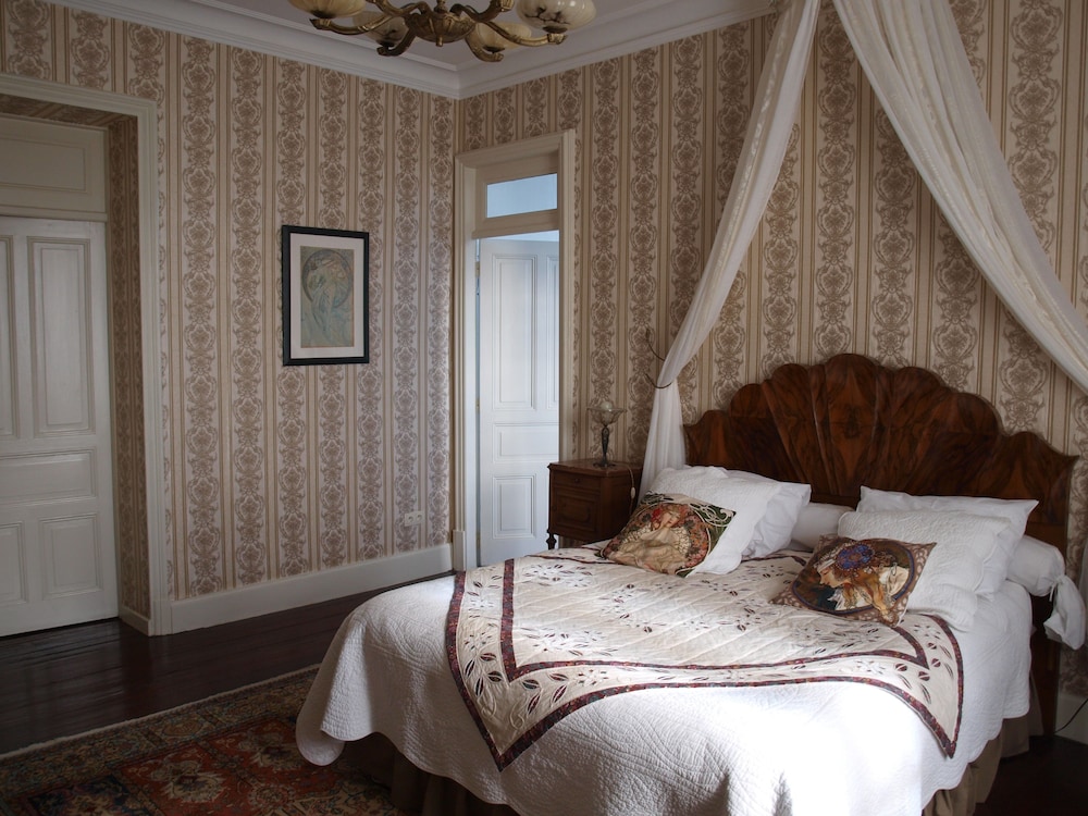 Deluxe Double Room, Private Bathroom photo 1