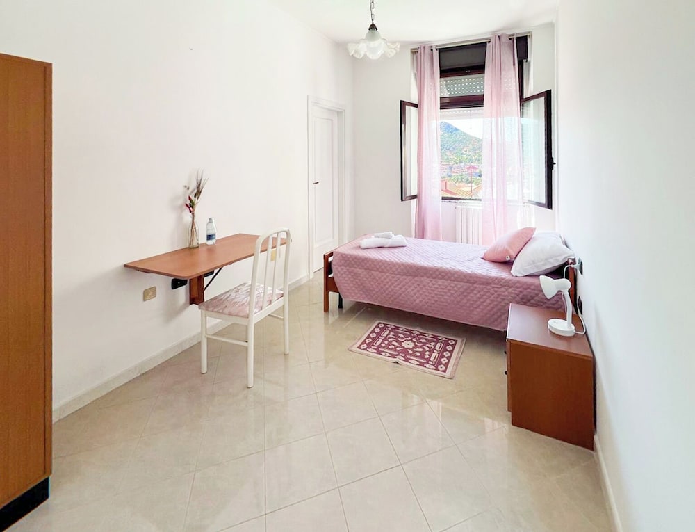 Standard Single Room photo 3