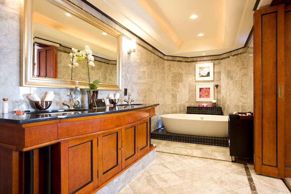 Sandton Towers Penthouse Suite photo 3