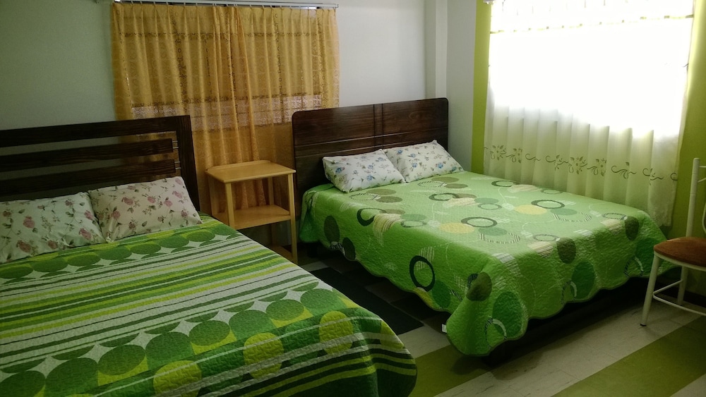Standard Twin Room, Partial Lake View photo 1