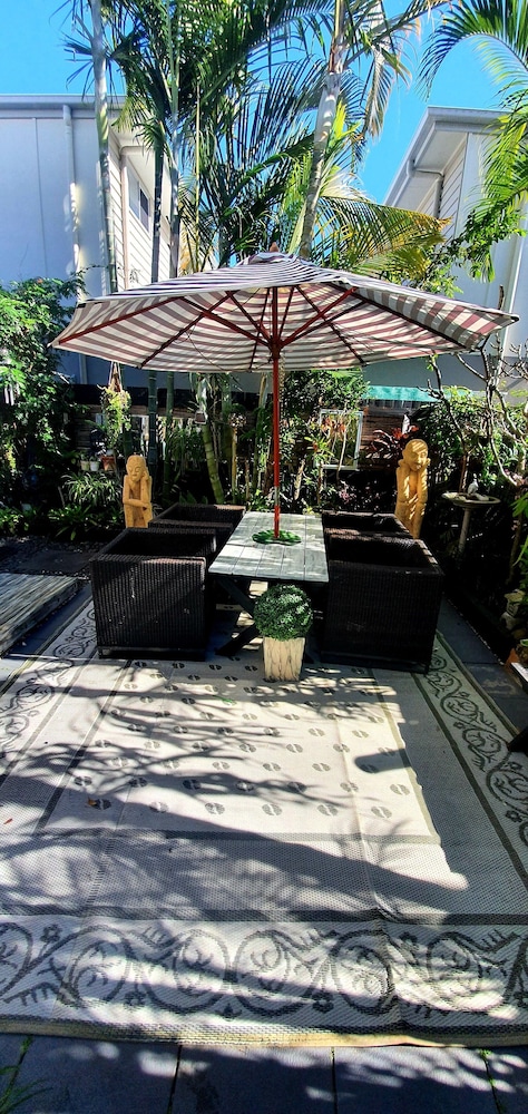 Family Townhome photo 3