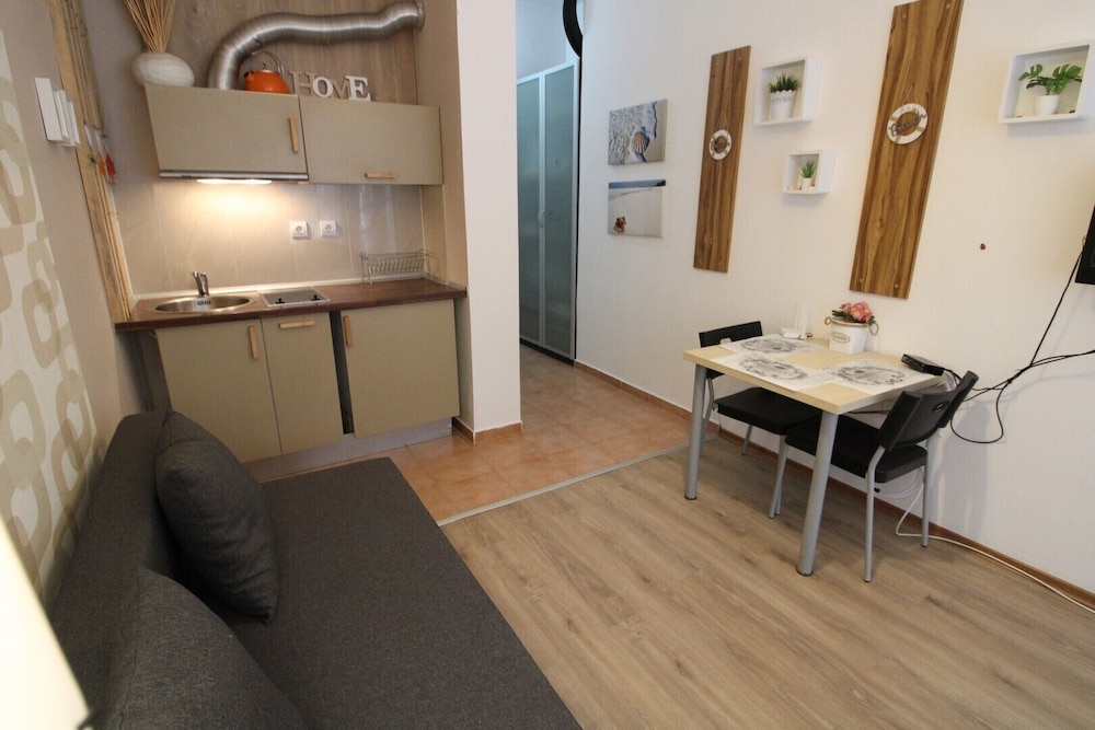 Basic Studio