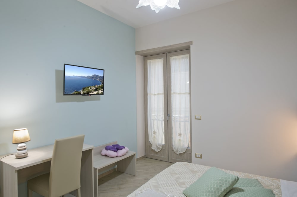 Comfort Triple Room photo 2