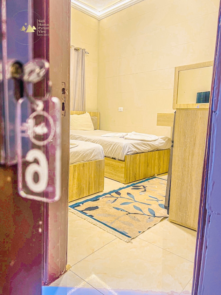 Deluxe Twin Room photo 3