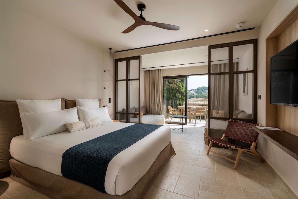 Bungalow, Balcony, Partial Sea View (Preferred Club, 2 adults + 1 child)