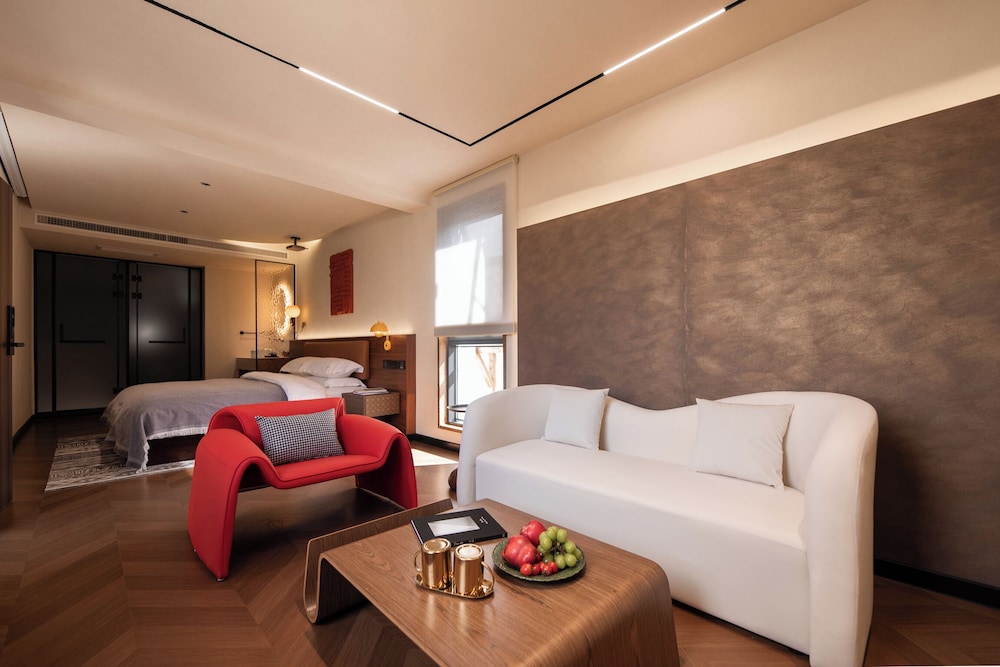 Elite Villa, Hill View