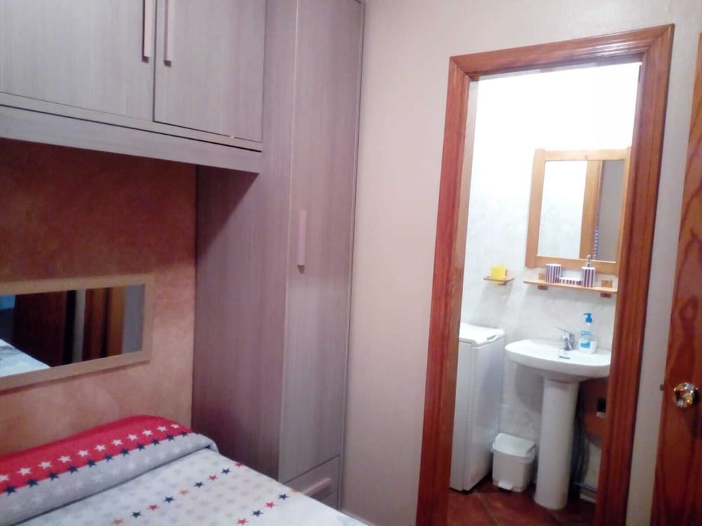 Studio (Calle Fray Juan 18)