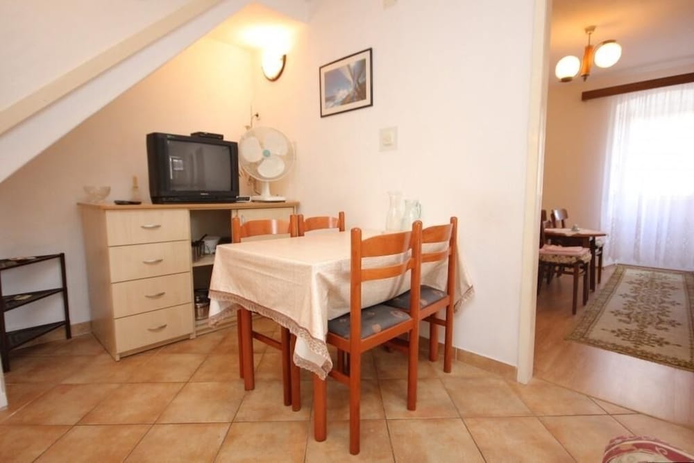 Apartment (Mat - great location - A2-Manji(3+1))