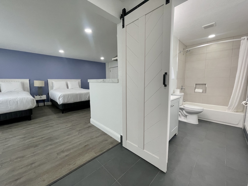 Premium Studio Suite photo 1