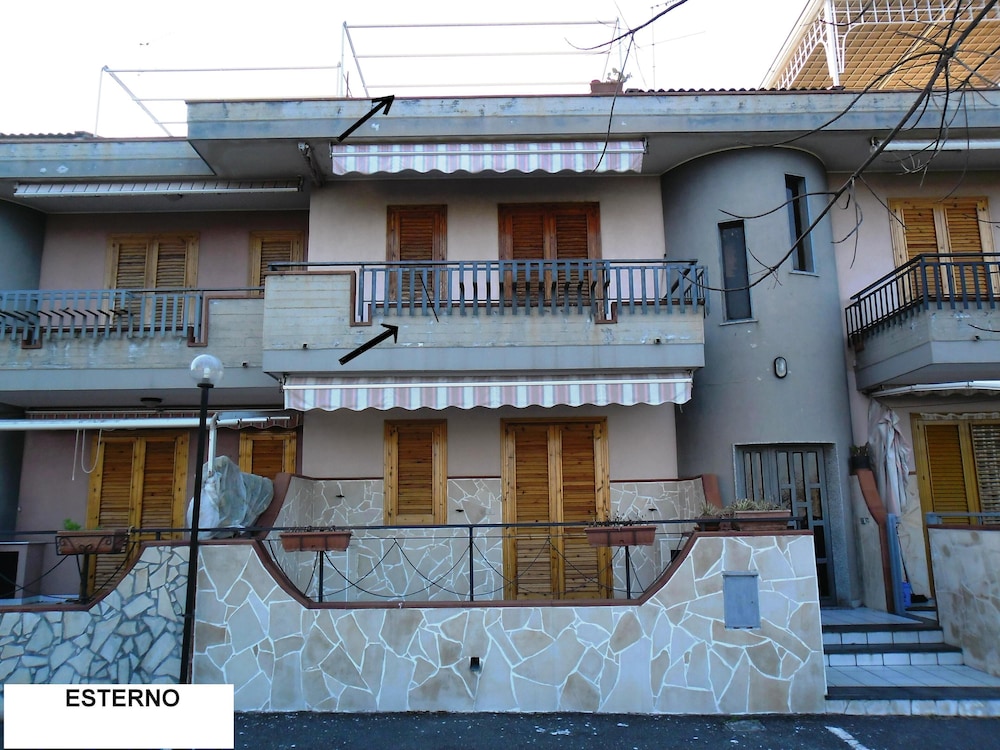 Apartment, 2 Bedrooms, Smoking, Balcony photo 3