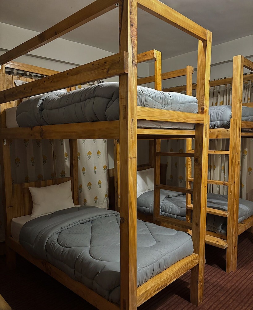 Luxury Shared Dormitory, Mixed Dorm