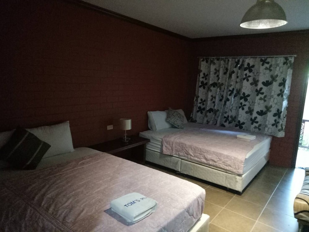 Family Suite - Photo 8