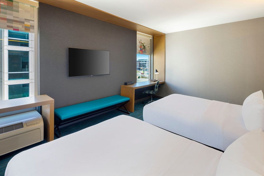 Room, 2 Queen Beds - Photo 1