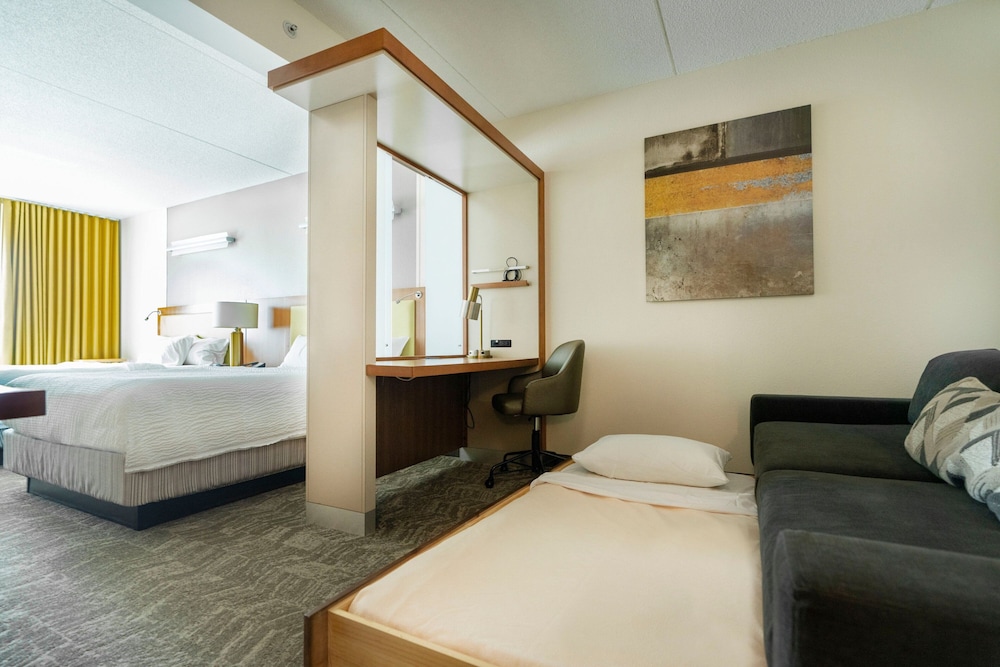 Studio, 2 Queen Beds - Photo 2