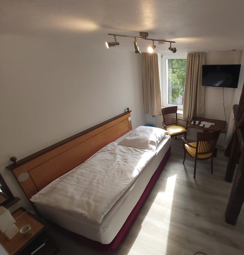 Standard Double Room (Zimmer Nr. 5) photo 3