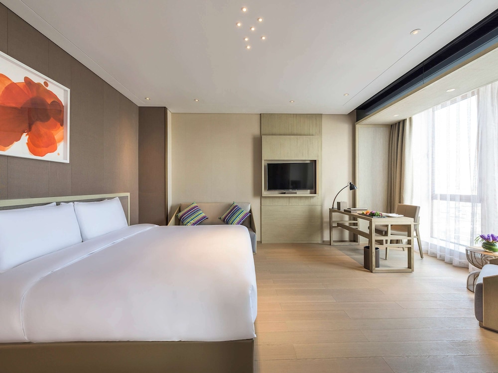 Deluxe Suite, Multiple Beds