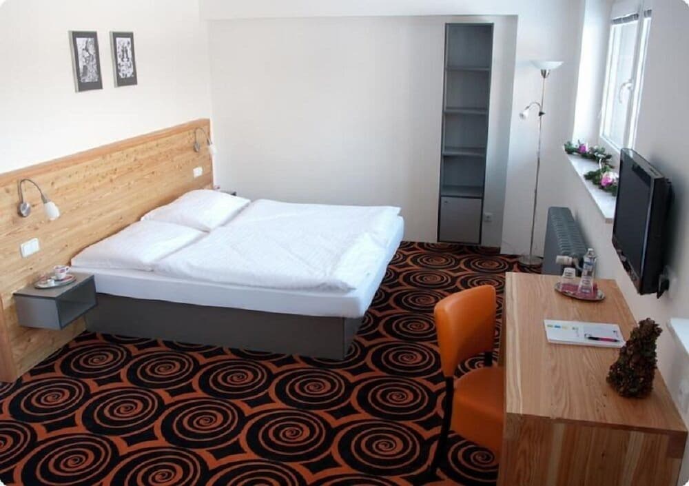 Double Room (LUX) photo 2