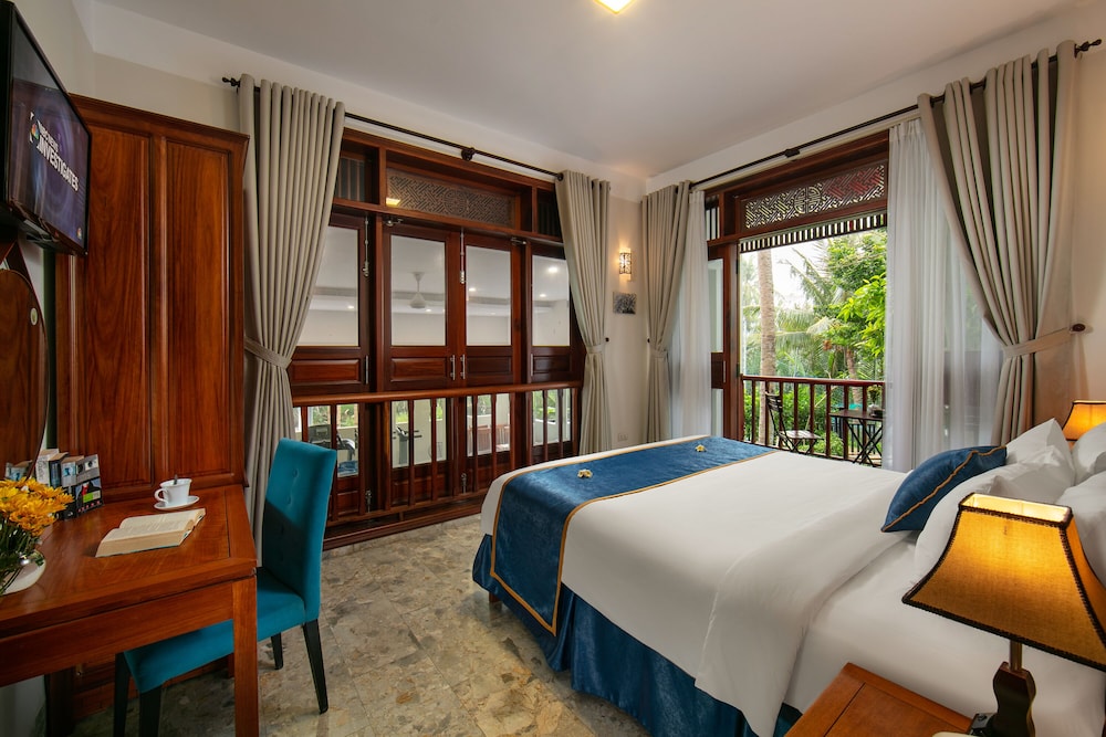 Deluxe Double or Twin Room with Balcony photo 1