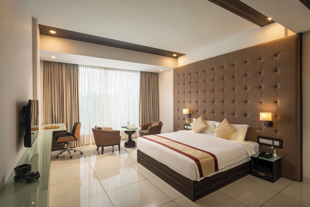 Executive Studio Suite