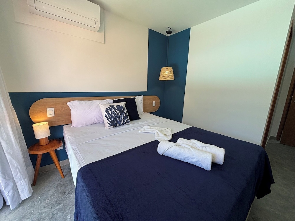 Twin Room, Pool View photo 2