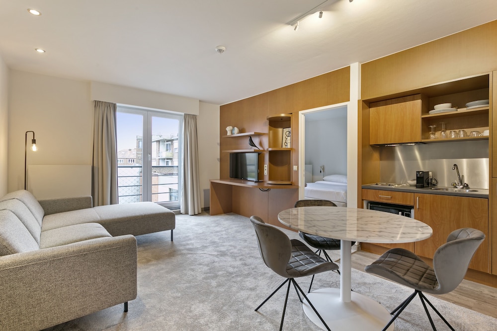 Business Apartment
