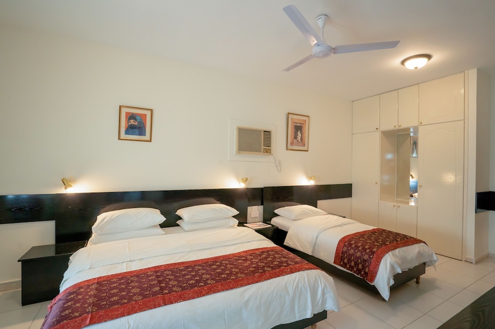 Basic Studio Suite photo 3