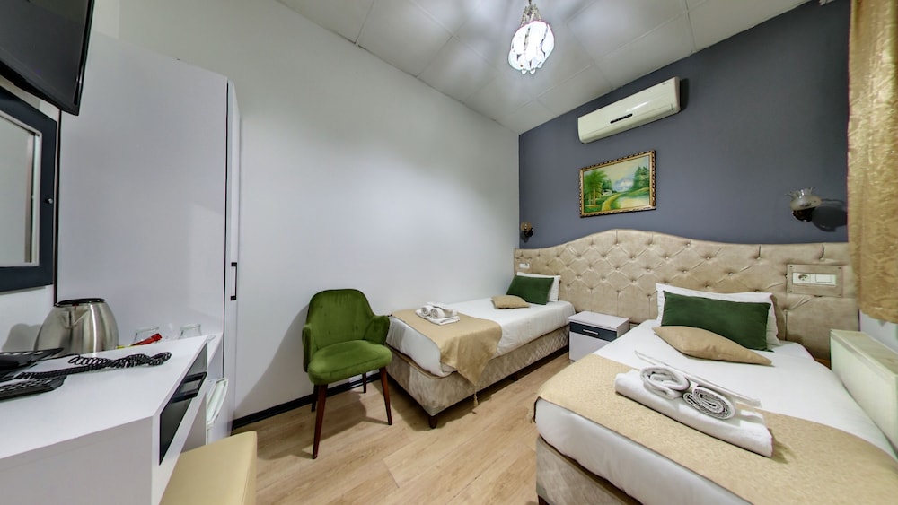 Economy Room, 2 Twin Beds photo 2