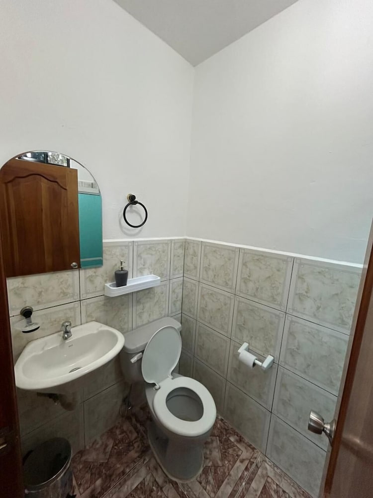 Single Room photo 2