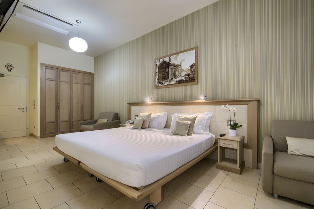 Deluxe Room photo 3