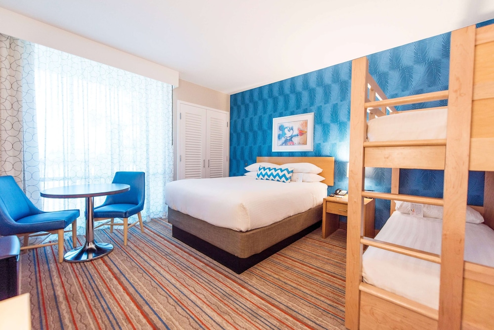 Room, Multiple Beds, Non Smoking