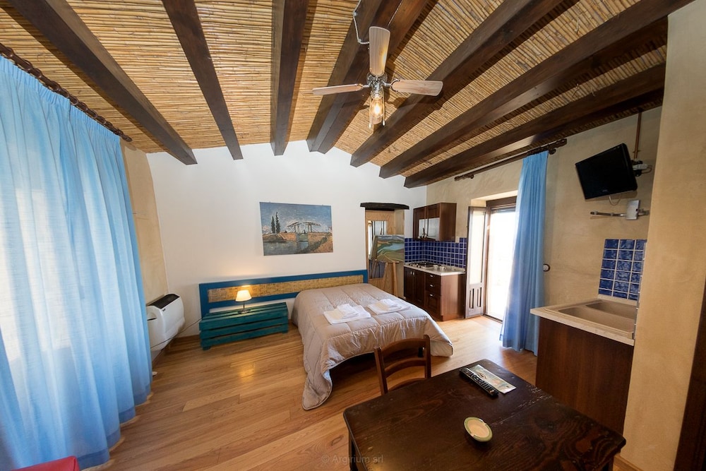 Basic Apartment, Lake View (Bufalino) photo 2