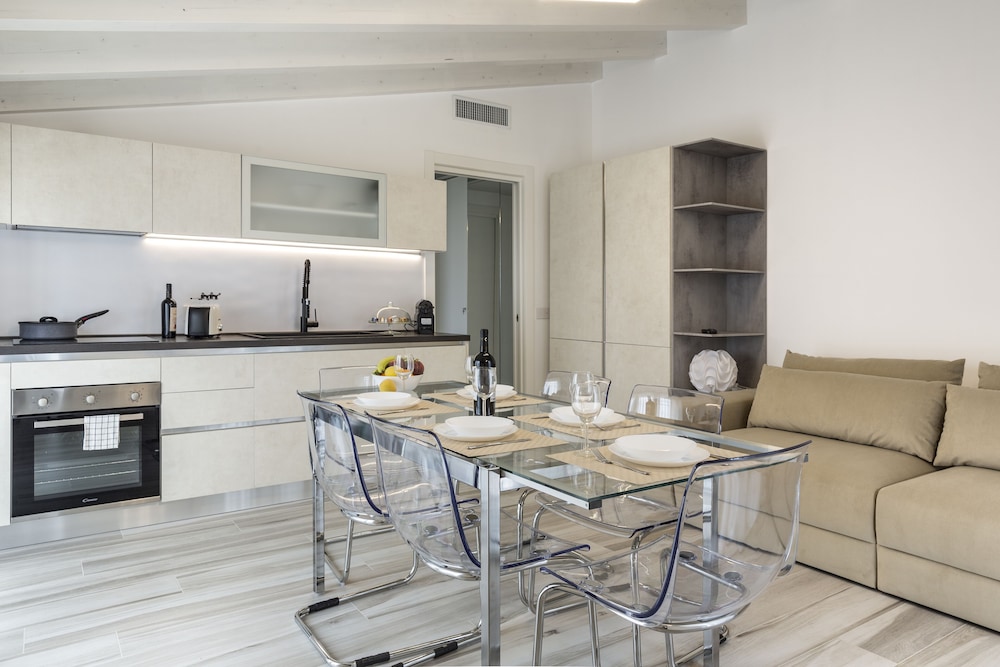 Elite Condo photo 2