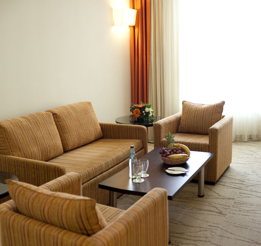 Suite, Mountain View photo 3
