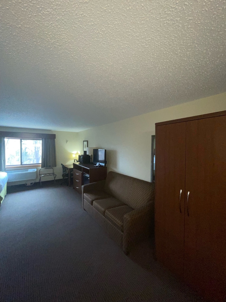 Suite, Multiple Beds photo 3