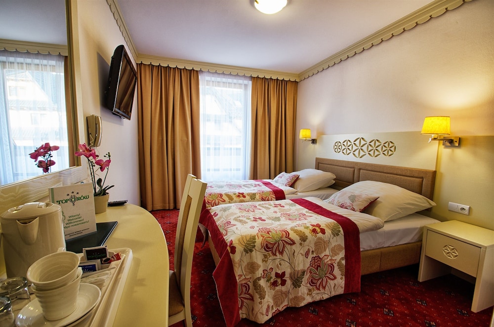 Standard Double or Twin Room photo 1