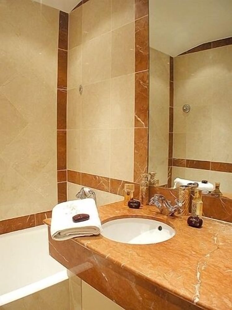 Quadruple Room photo 2