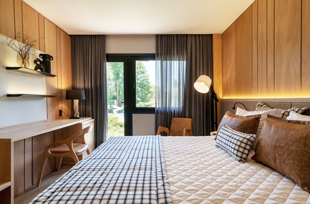 Luxury Room (Super) - Photo 1