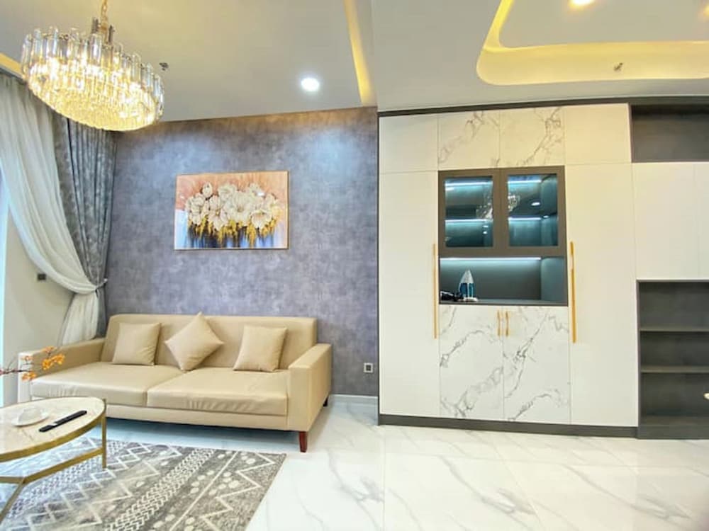 Grand Suite, 1 Bedroom, Pool View, Tower