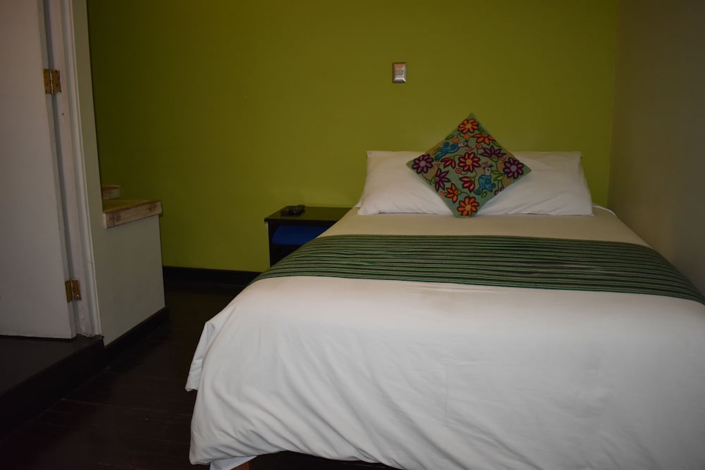 Comfort Room (Green Room) photo 3