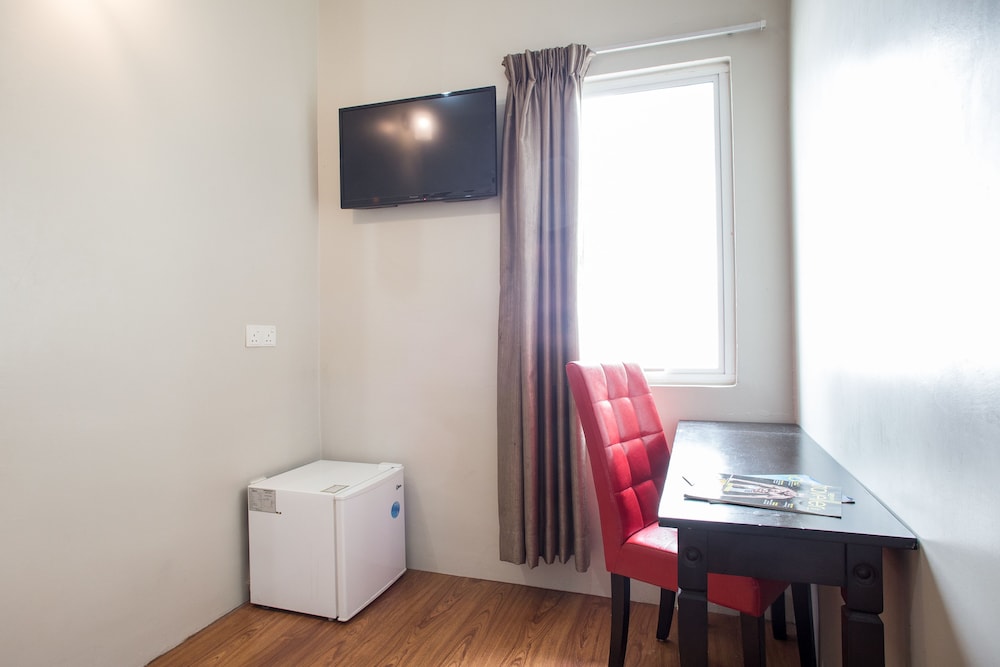 Deluxe Room, 1 Queen Bed