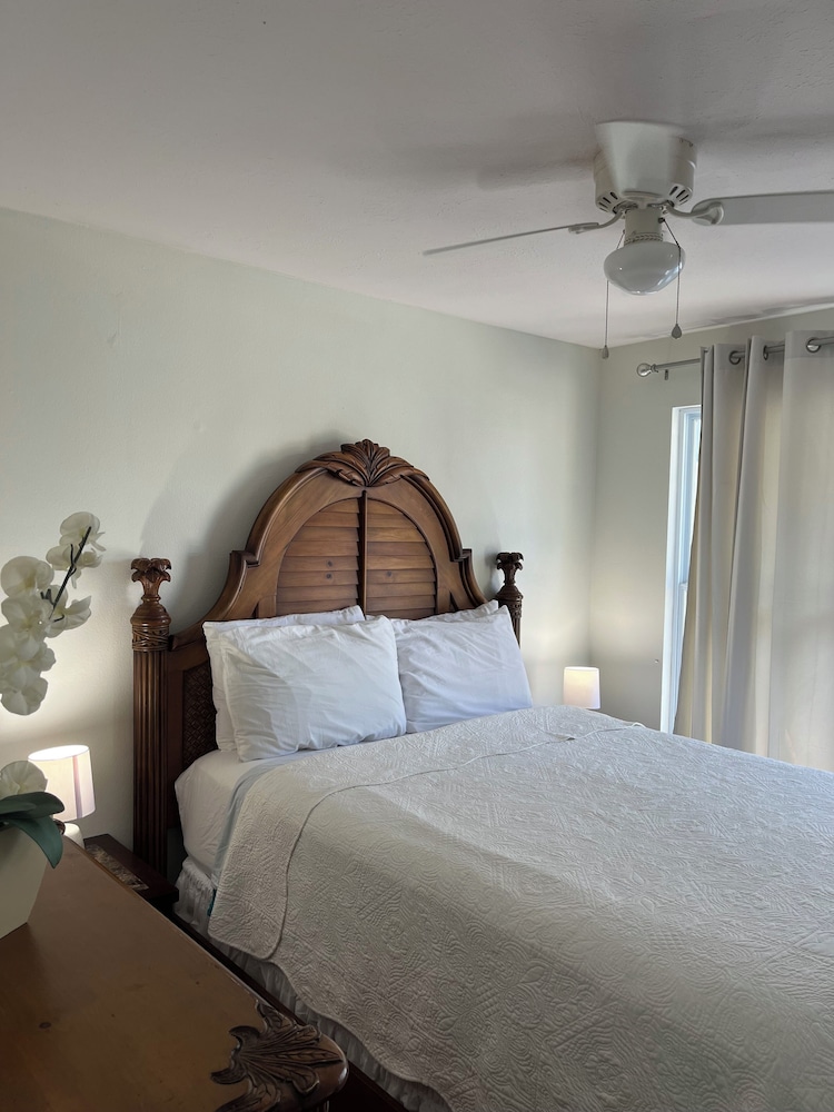 Townhome, 2 Bedrooms, Bay View photo 3