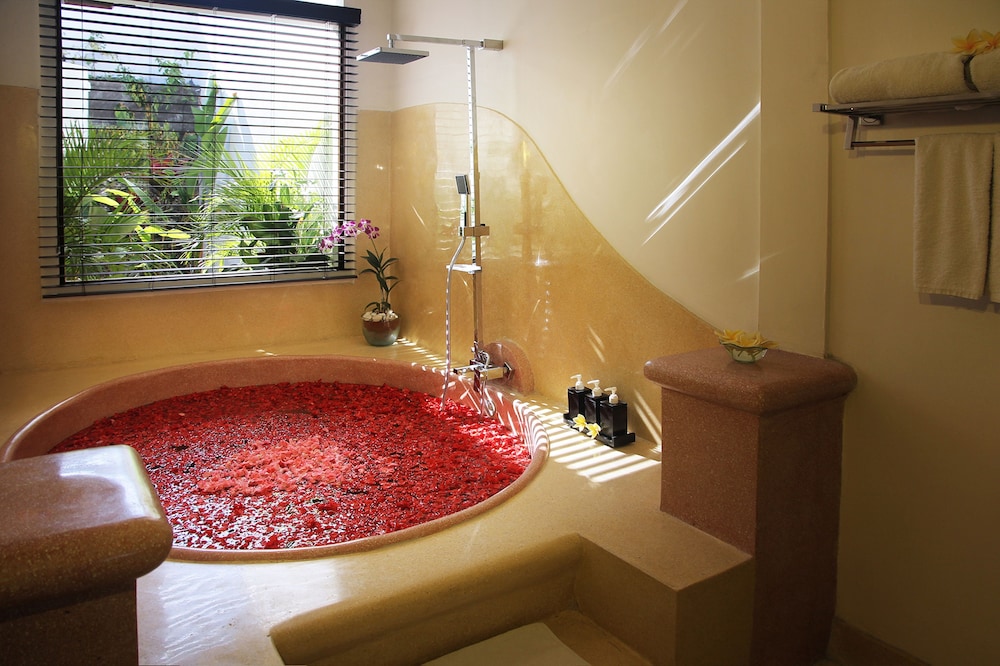 Available room