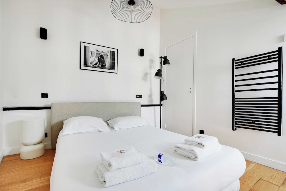 Comfort Apartment photo 2