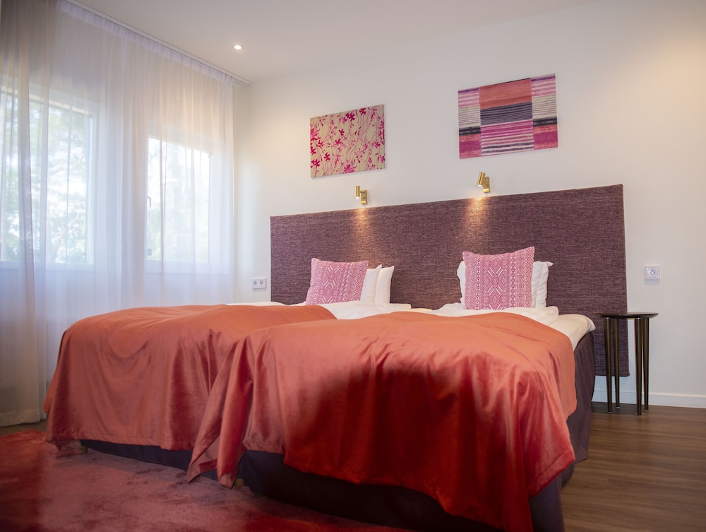 Double Room (Utwijkningen)