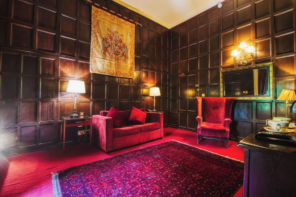 Suite - Photo 4