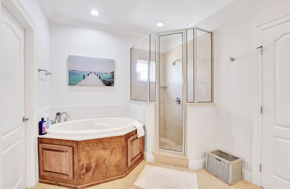 Dear Time Beach House- Elevator Sleeps 10 Pool, Photo 33