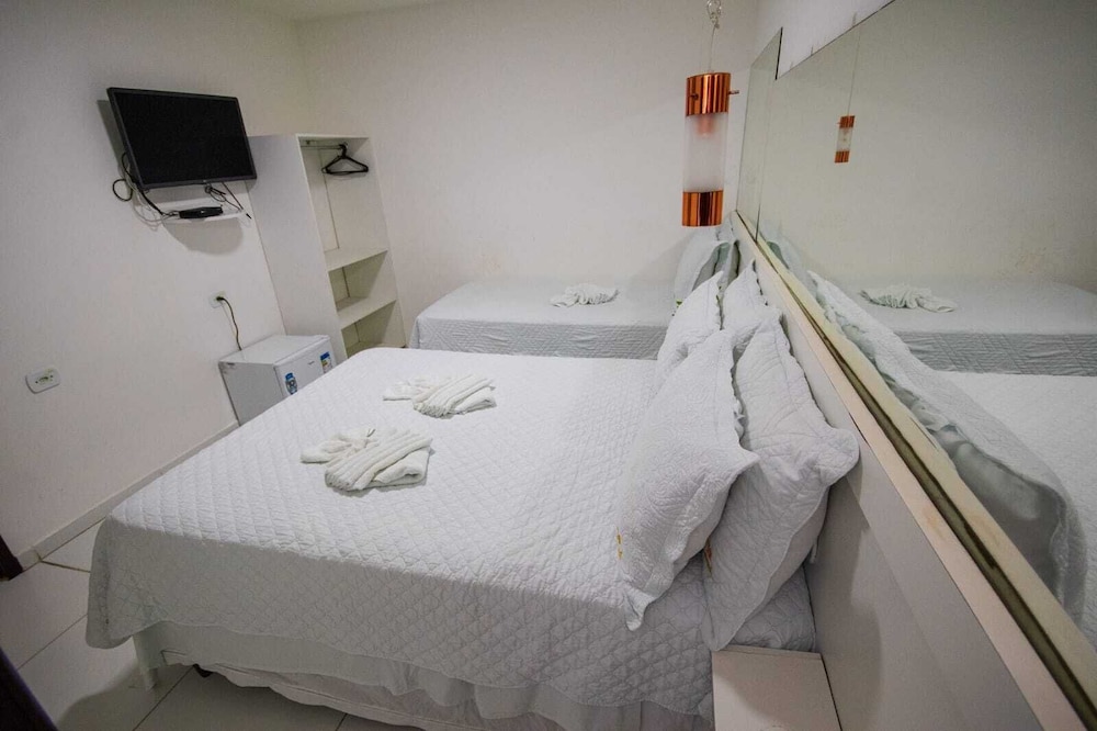 Basic Triple Room, Non Smoking - Photo 1